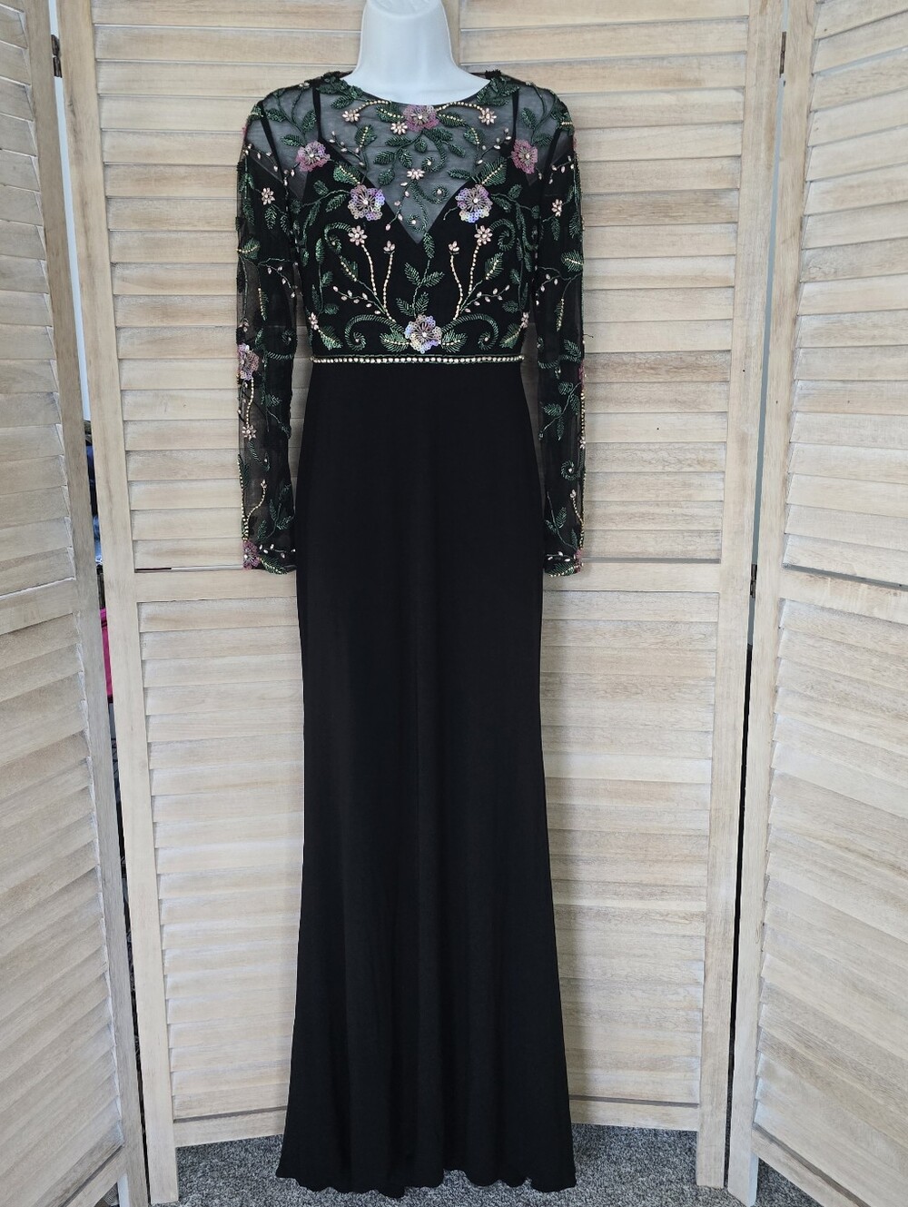 Mac Duggal Black Beaded Illusion High Neck Trumpet Long Gown Dress  67870 Size 0